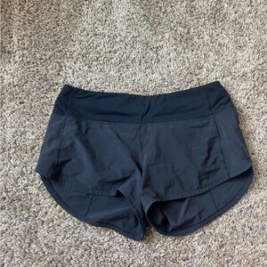 black Lululemon Shorts 2.5 in inseam
